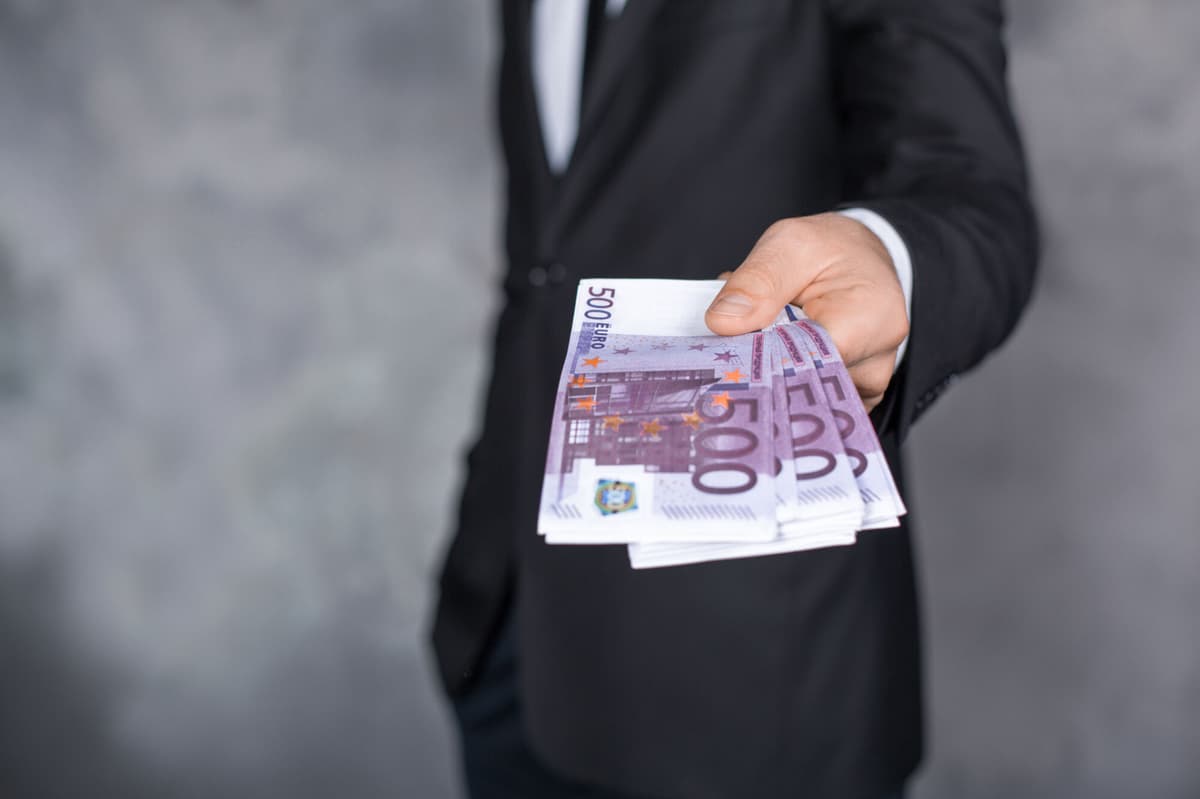 BNPP AM Alts Amasses €3bn for European Credit Strategy Targeting Value-Add Deals