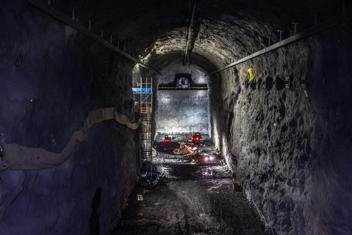 Largest Neutrino Experiment in the US Wins Project of the Year Award