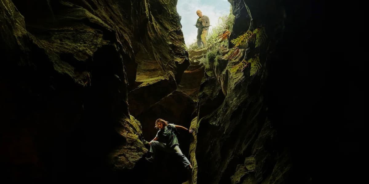 The Next Best Picture Podcast – Interview With “Apex” Screenwriter Jeremy Robbins