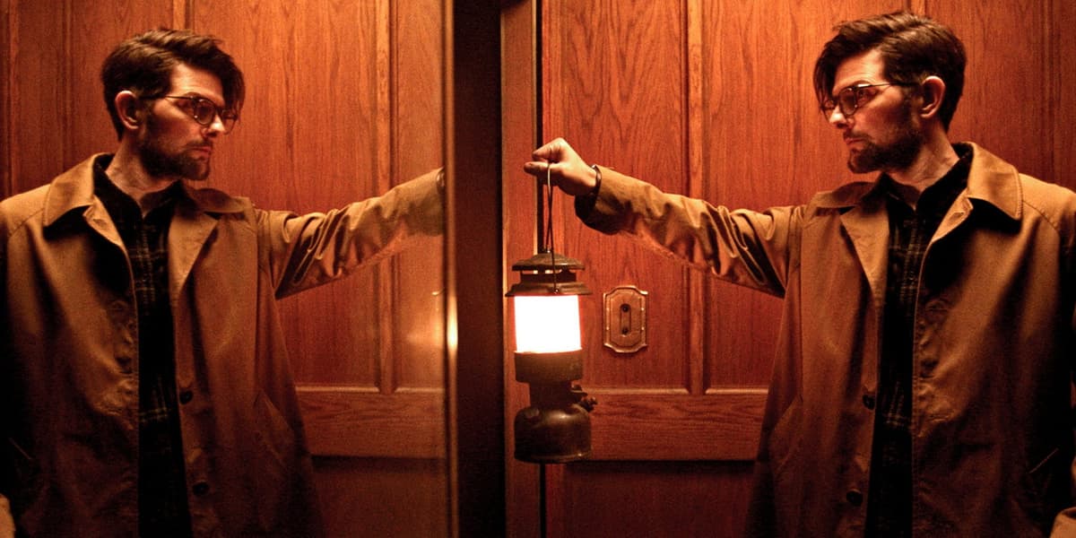 The Next Best Picture Podcast – Interview With “Hokum” Star Adam Scott & Filmmaker Damian McCarthy