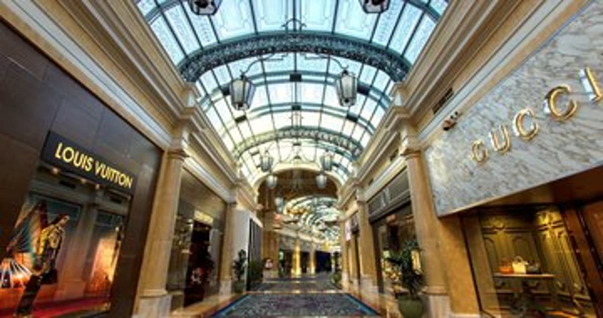 OOH Offers Big Return on Investment for Luxury Brands