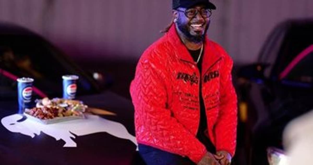 T-Pain Drops Buffalo Wild Wings-Themed Anthem to Promote LTO