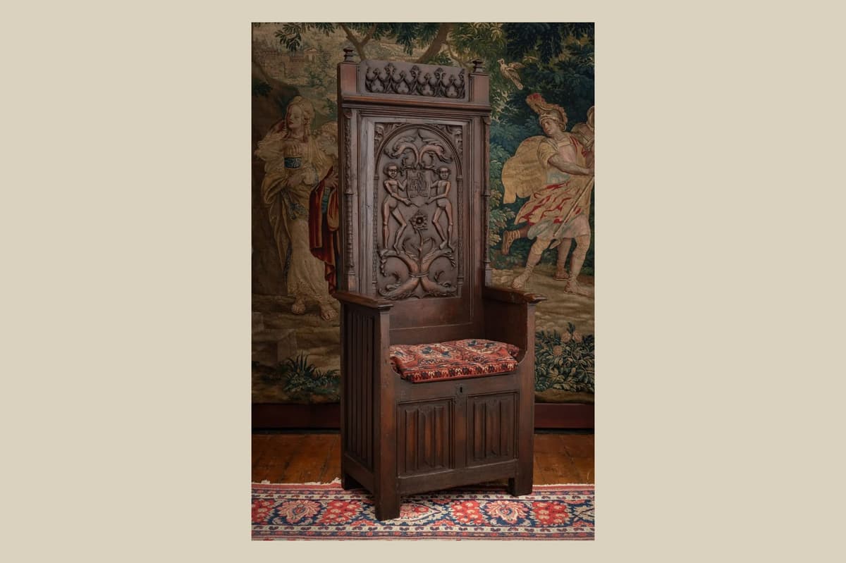 Was This Anne Boleyn’s Seat? Rare 500-Year-Old Chair Linked to the Tudor Queen