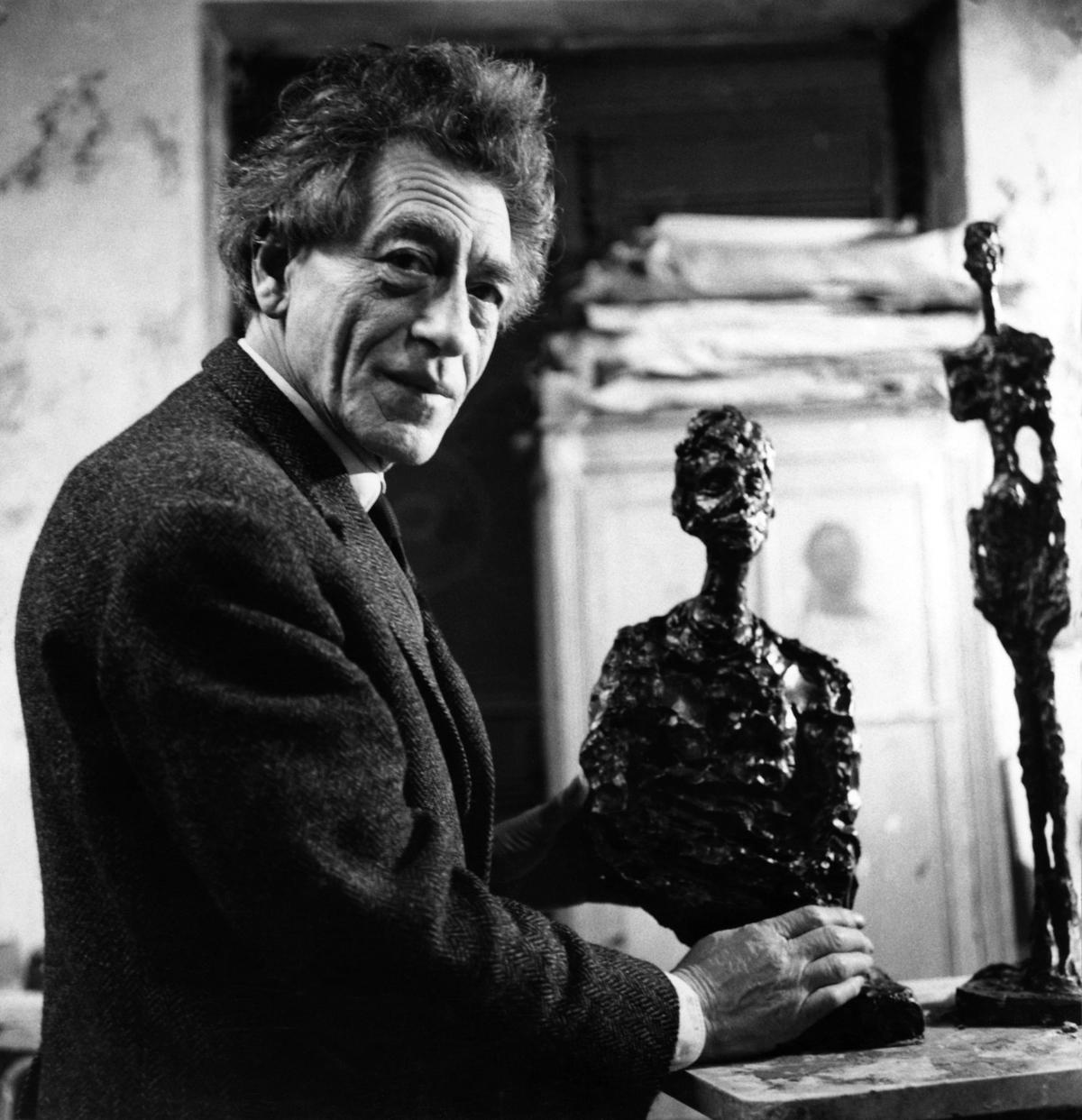 Giacometti Meets the Gods in the Met’s Temple of Dendur Show