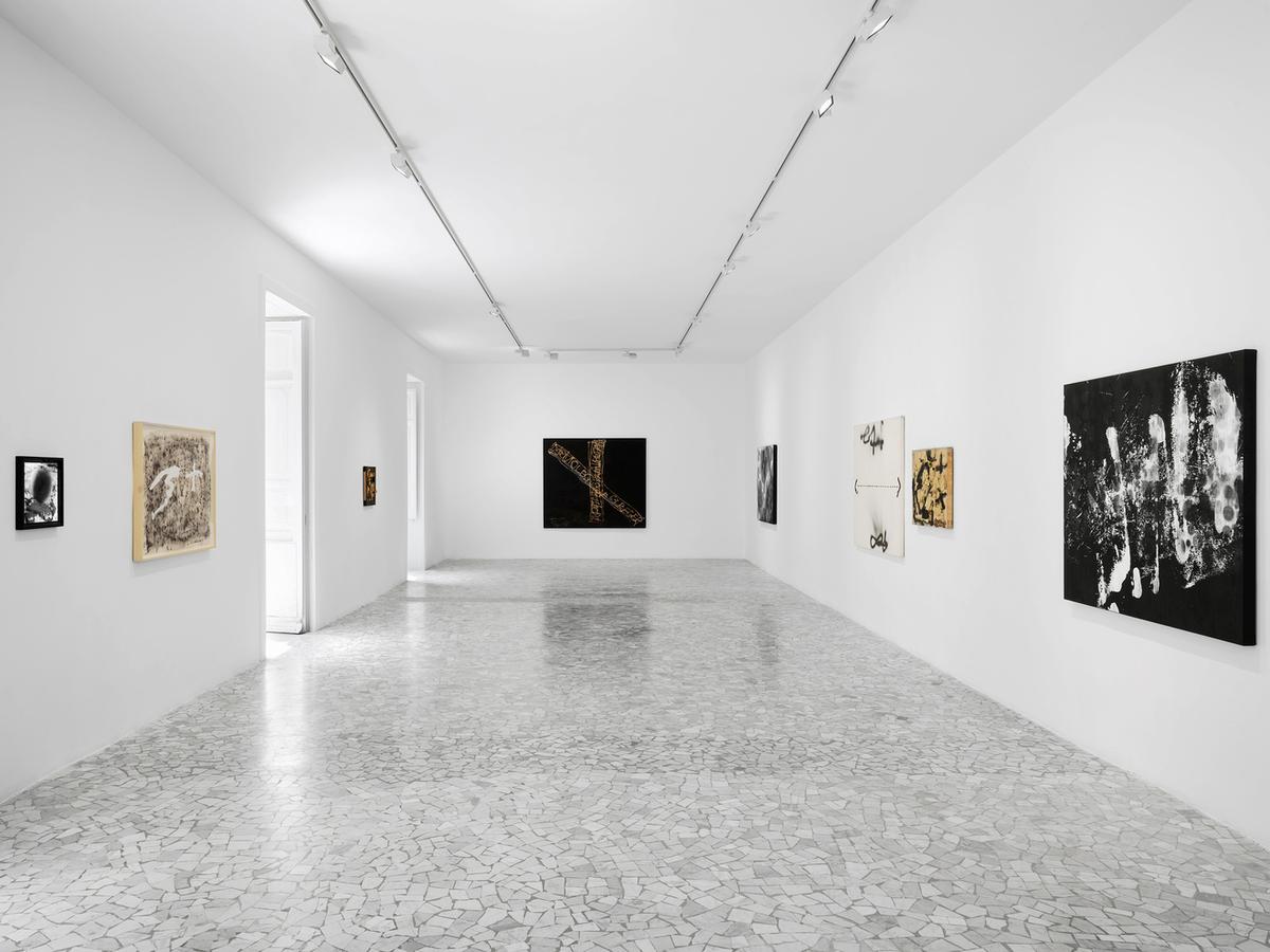 Two Generations of Abstraction Converge in Naples