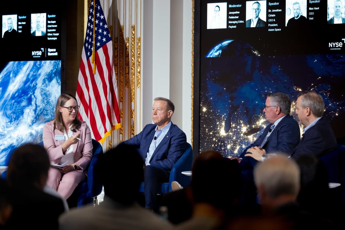 Golden Dome Will Use COTS Parts, Space Execs Say