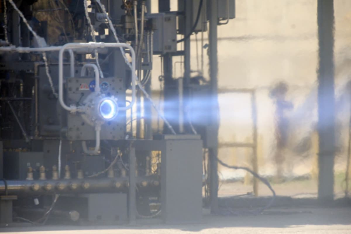 Astrobotic Hotfires Engine That Could Power Moon Missions