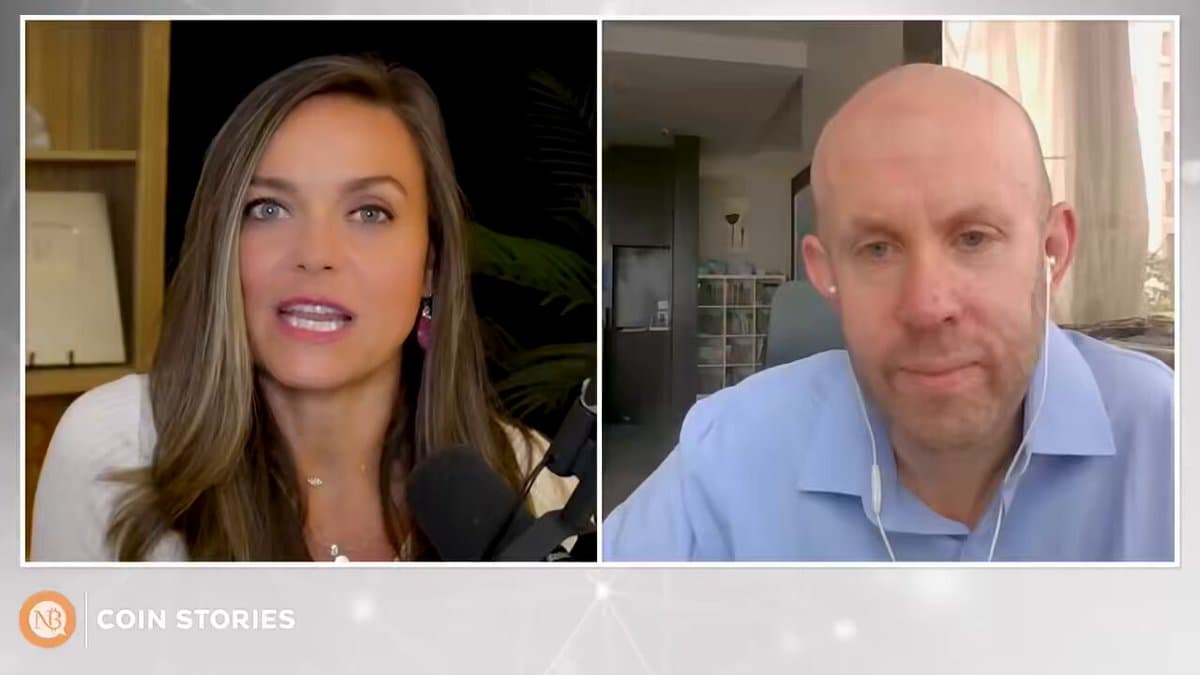 Analyst Warns System Collapse, Holds Bitcoin, Gold, Stocks