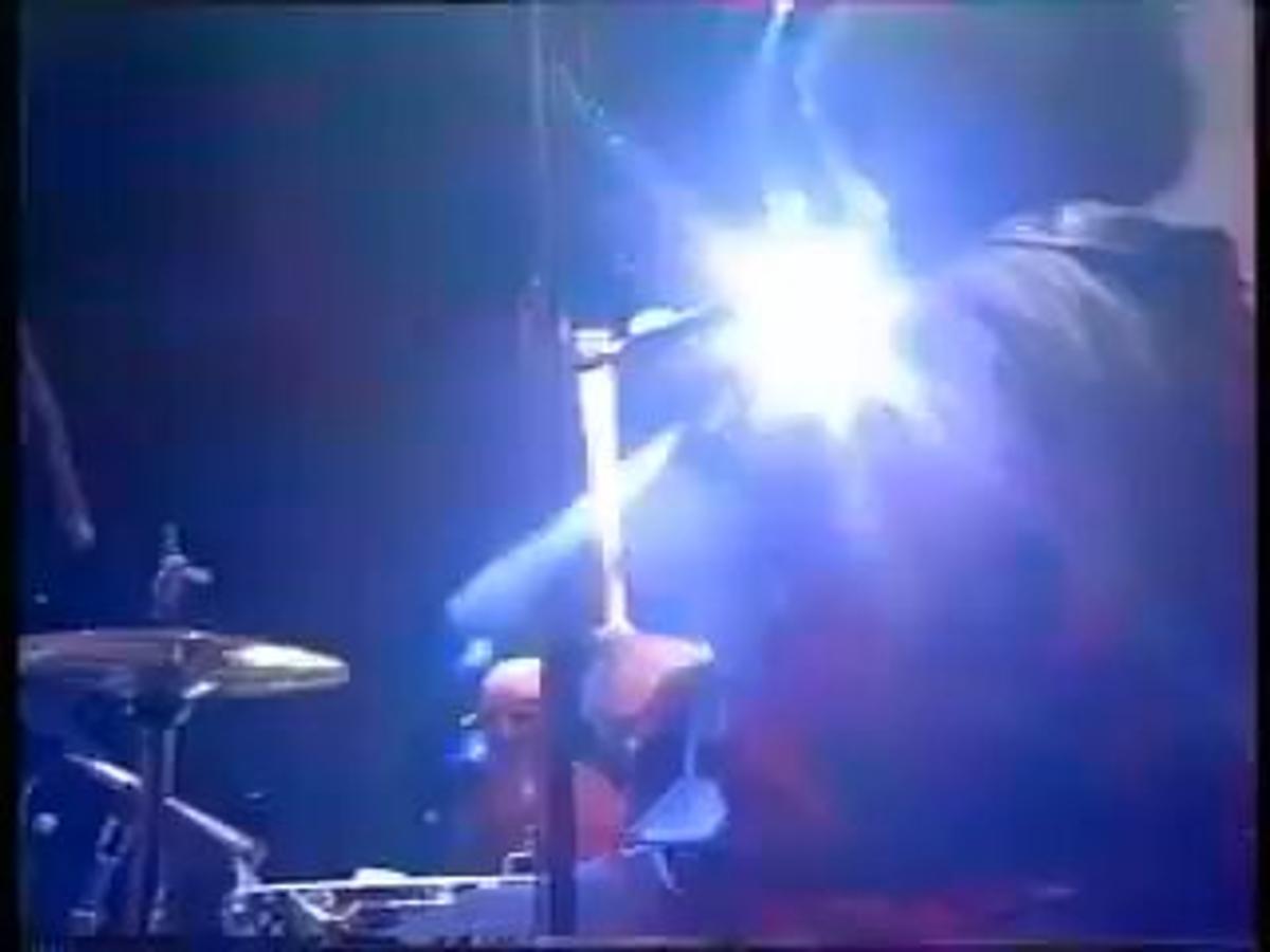 The Roots and Jill Scott's 1999 French TV Performance