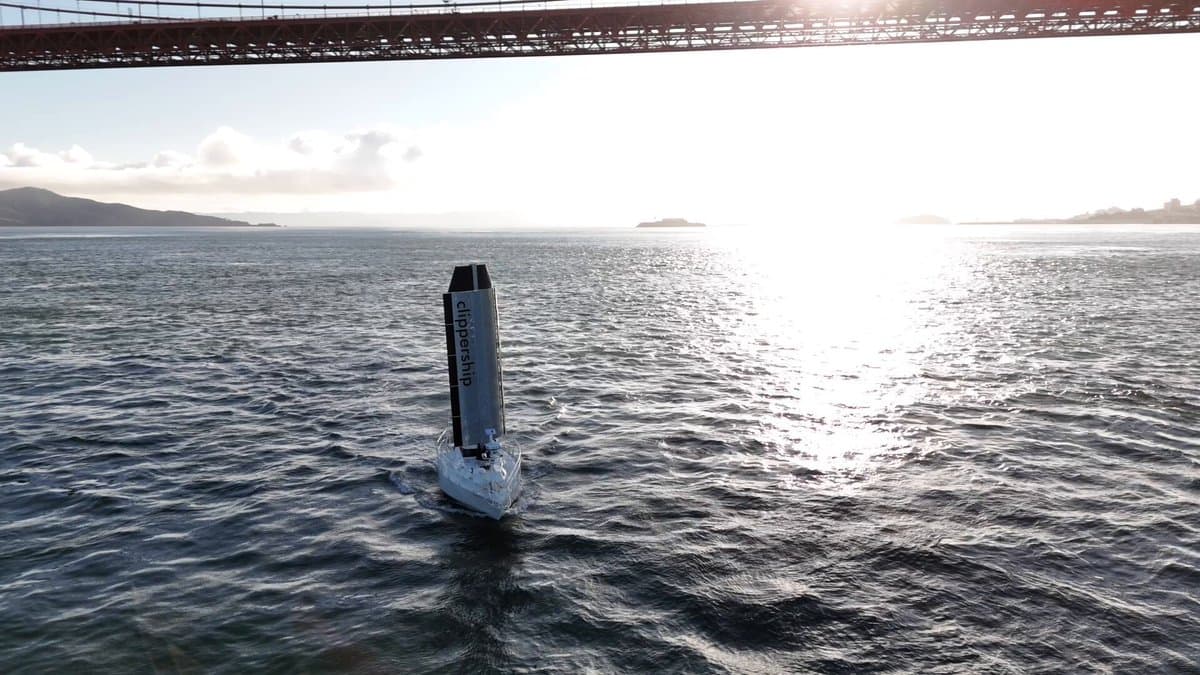 Autonomous Wind‑Powered Vessels Build Resilient Shipping Mesh