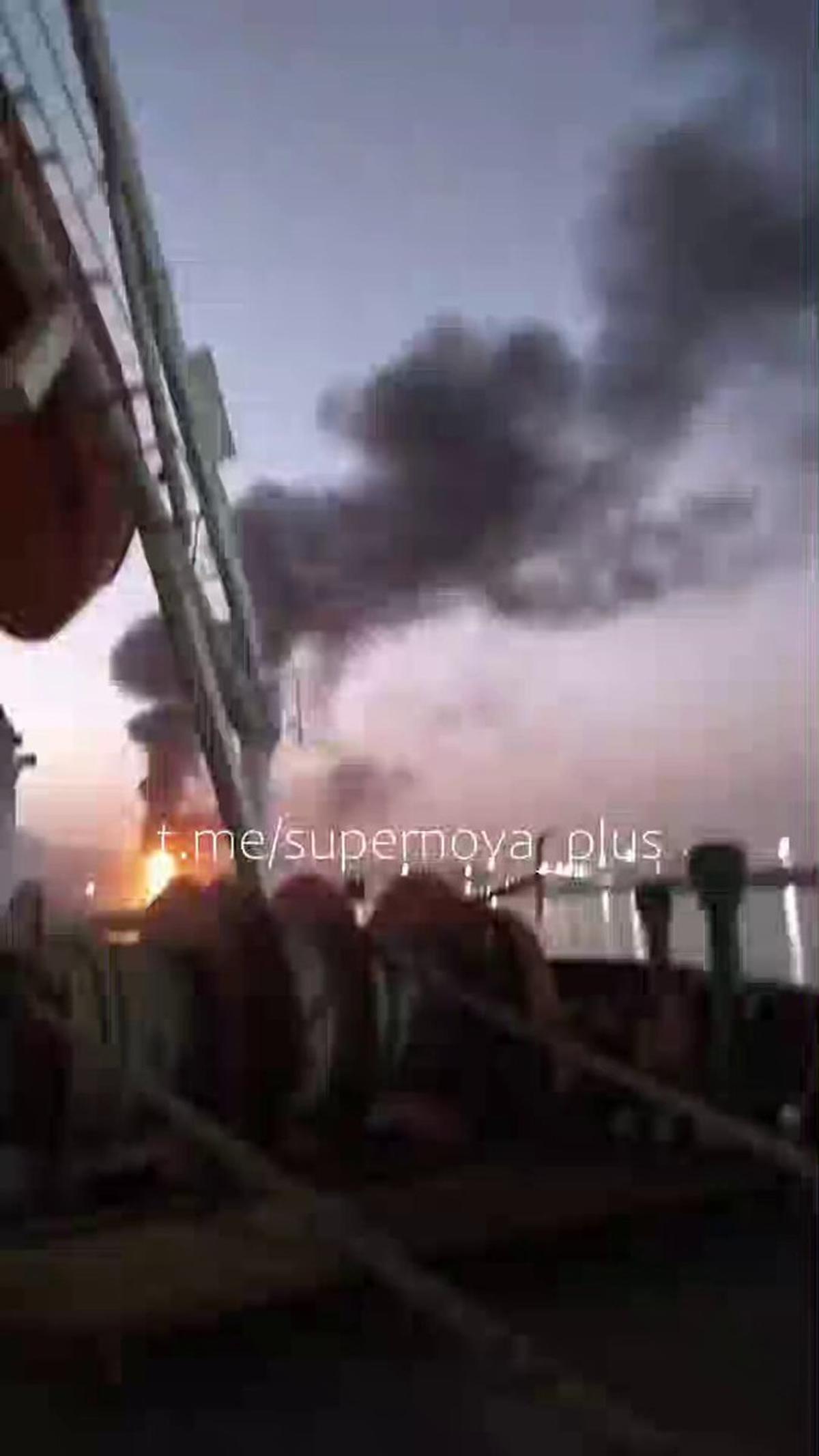 Iran Strikes UAE Oil Hub, Signaling Heightened Retaliation
