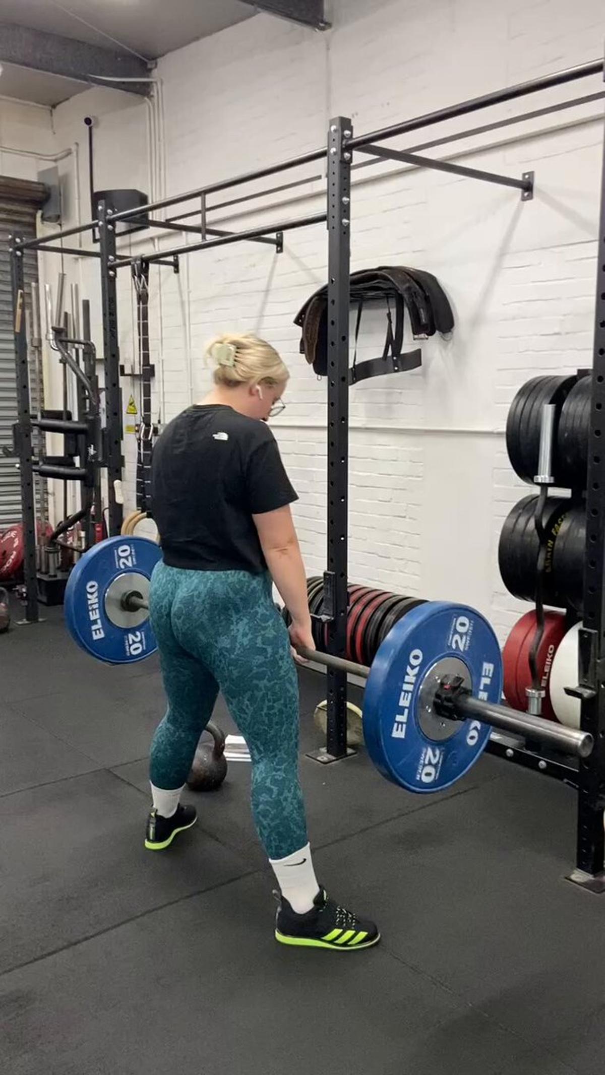 Wider Stance Accelerates Hinge, Limits Knee Bend