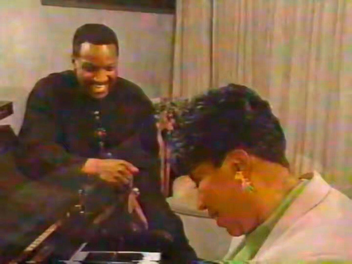 Aretha Franklin Performs Curtis Mayfield’s “The Makings Of You” (1994)