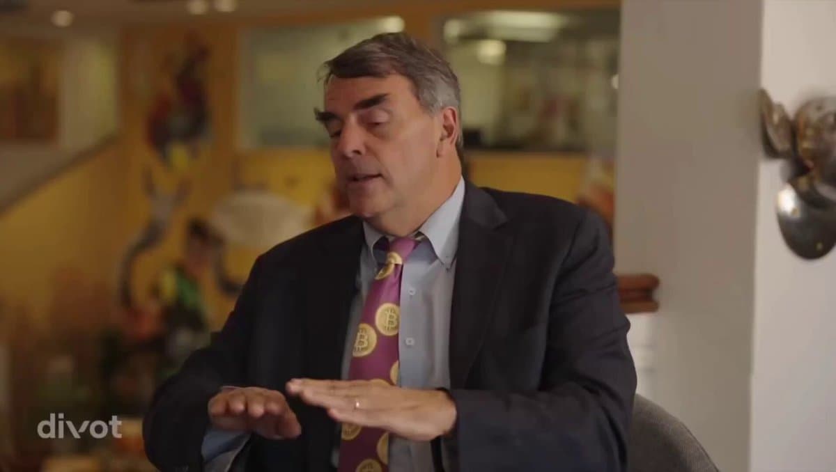 Tim Draper Predicts Bitcoin $10M, USD Collapse