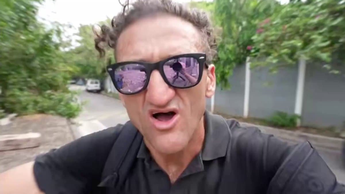 Casey Neistat Shows Bitcoin Beach's Everyday Crypto Adoption