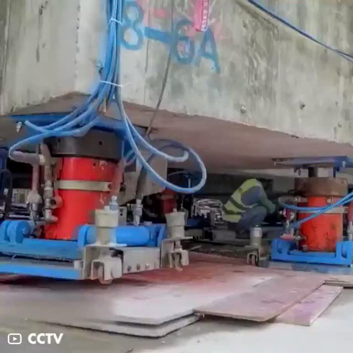 Office Building Relocated, Turning Structure Into Recycled Asset