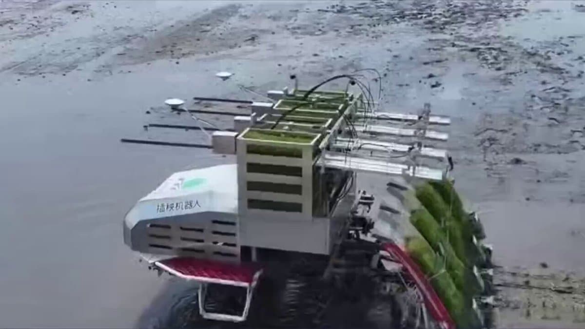 China Deploys Autonomous Robots for Rice Planting