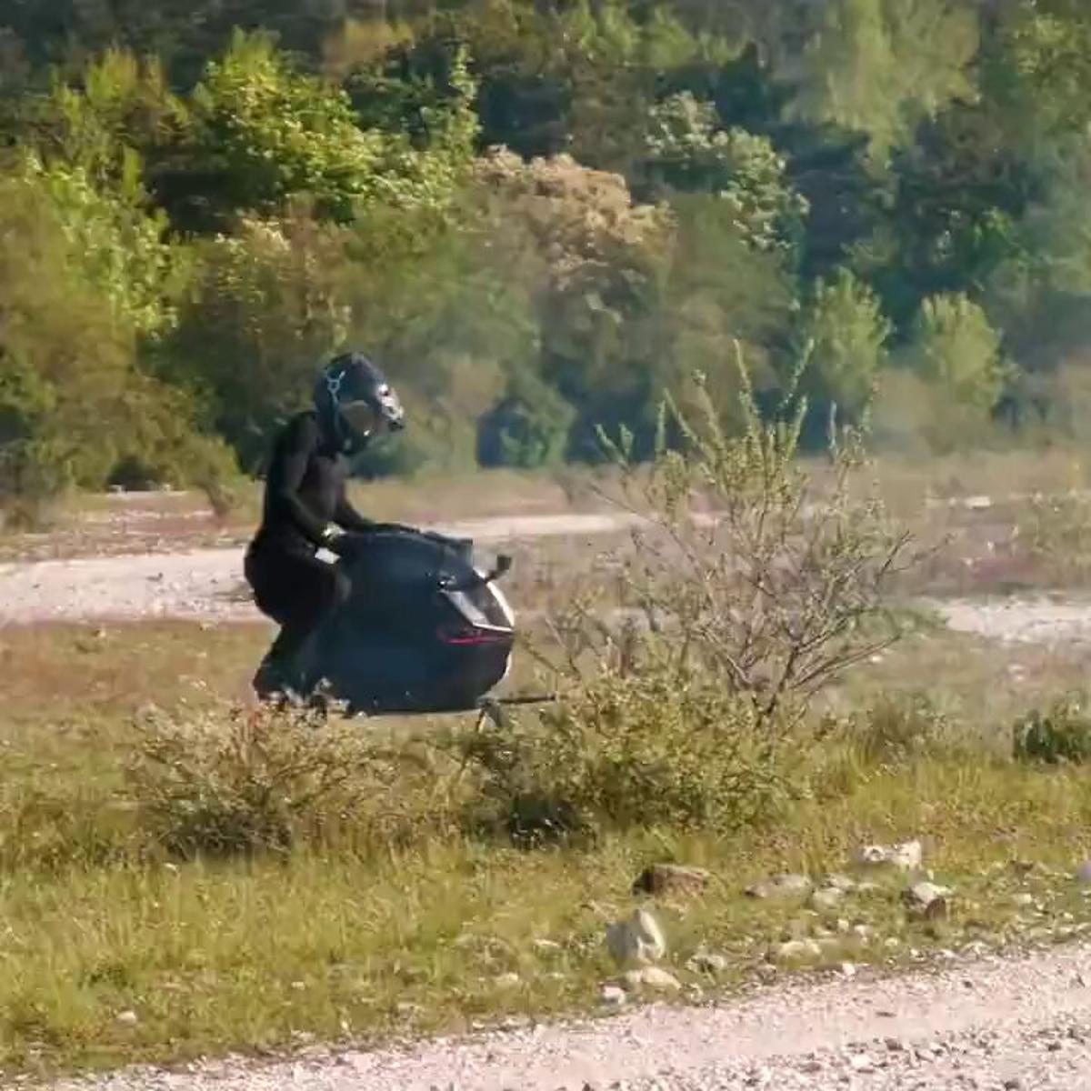 First Operational Speeder Bike Turns Sci‑Fi Dream Real