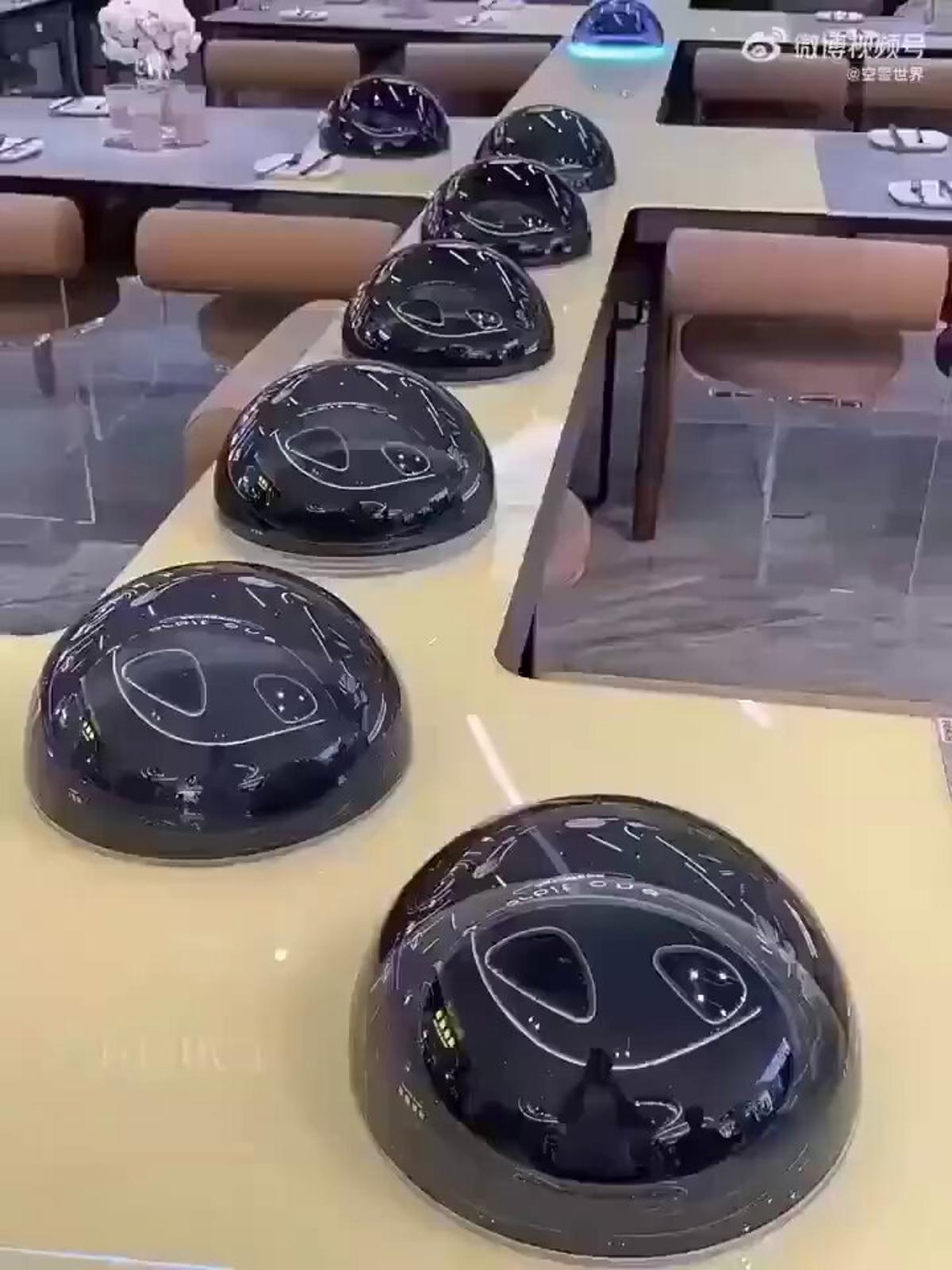 Robotic Pods Bring Autonomous Food Delivery to Tables