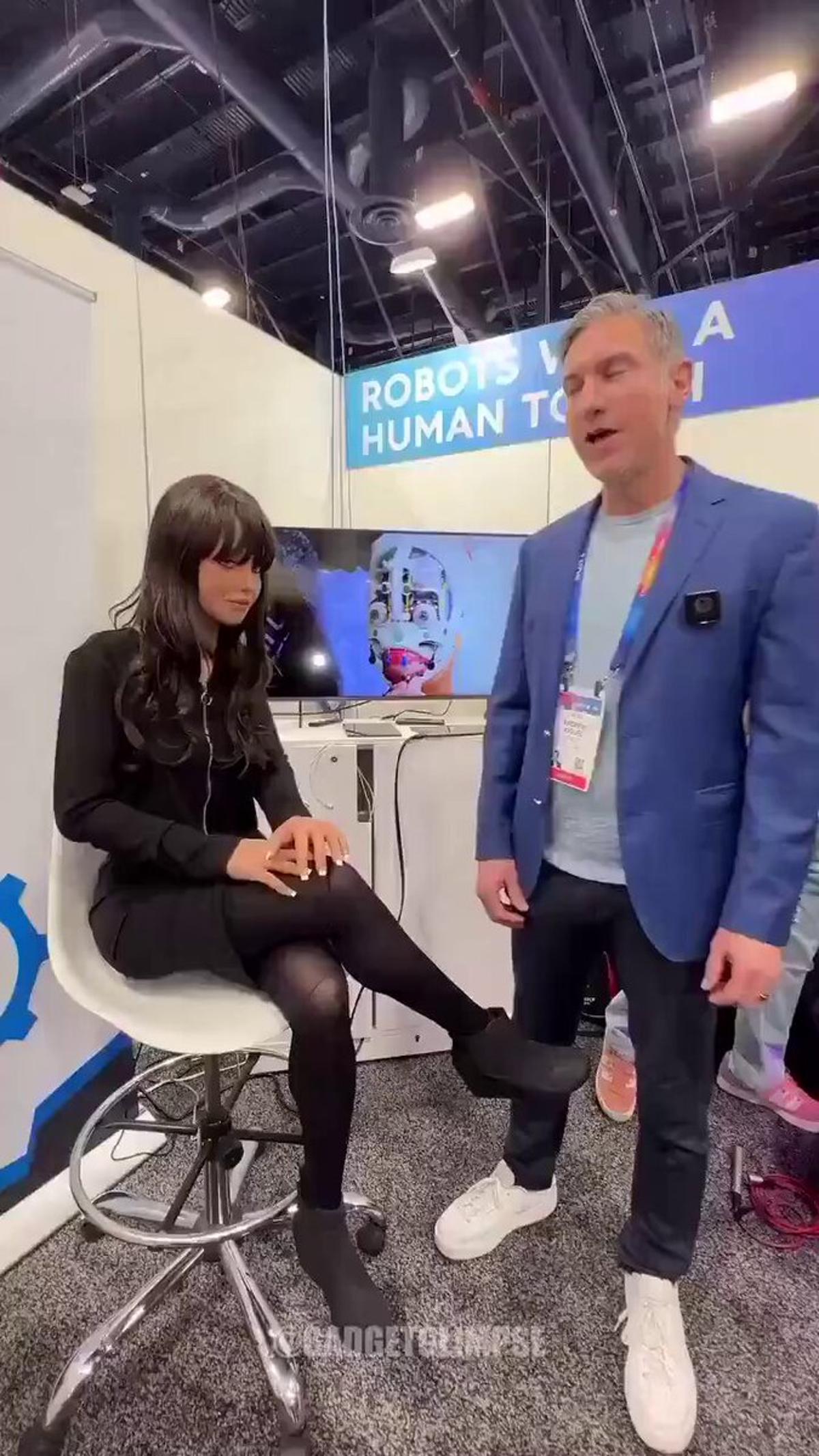 Melody: AI‑Powered Multilingual Humanoid Girlfriend Unveiled