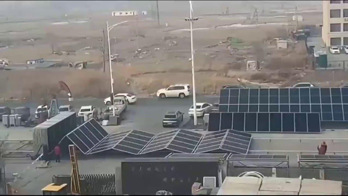 China Launches Portable Foldable Solar Power Stations