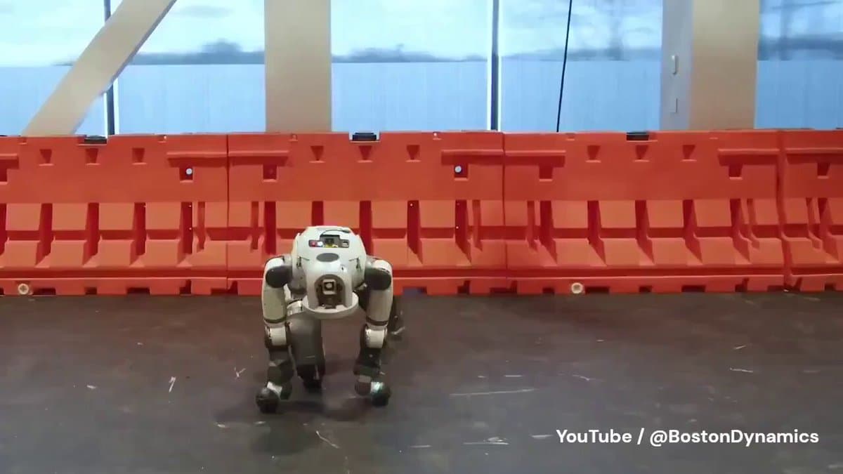 Atlas Robot Learns Human-Like Moves via Reinforcement Learning
