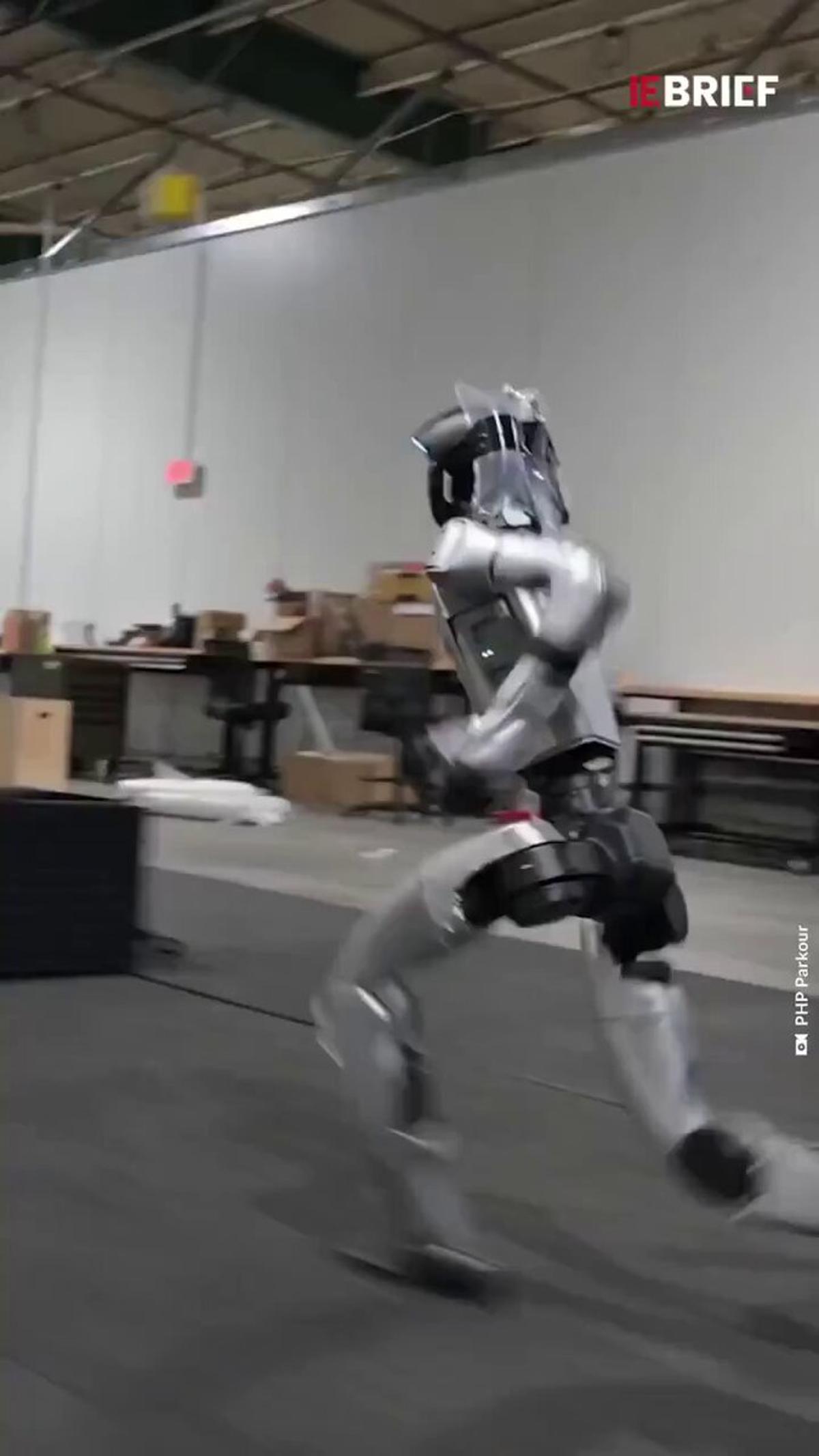 AI Enables Humanoid Robots to Climb and Vault