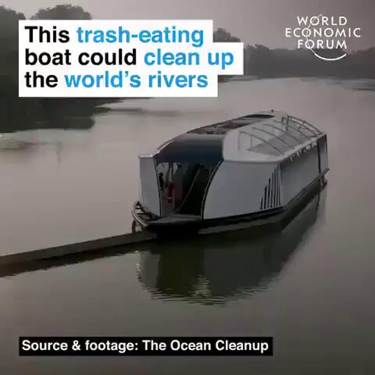 Autonomous Boat Removes 50,000 Kg Debris Daily