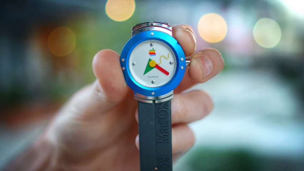 Apple’s First Wearable: A Plain Watch in 1995