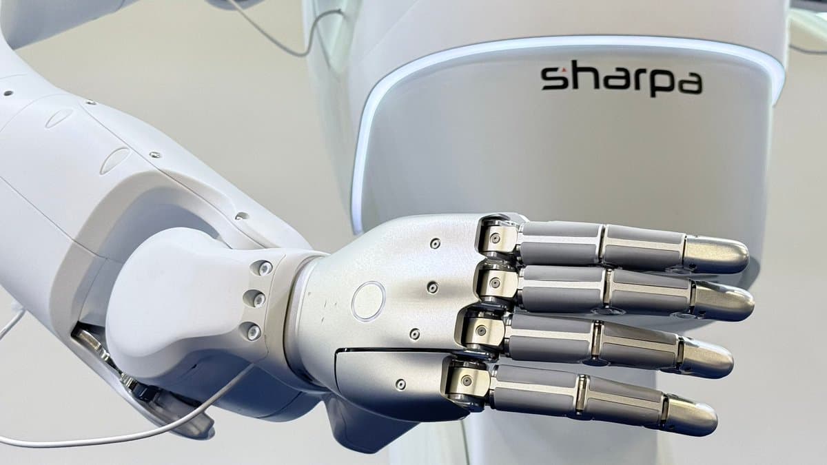 Sensor‑Packed Robotic Hands Signal Future of AI Interaction