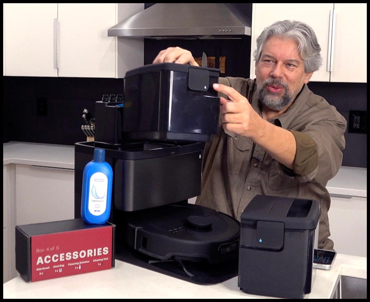BObsweep MAXIM: The Ferrari of Robot Vacuums