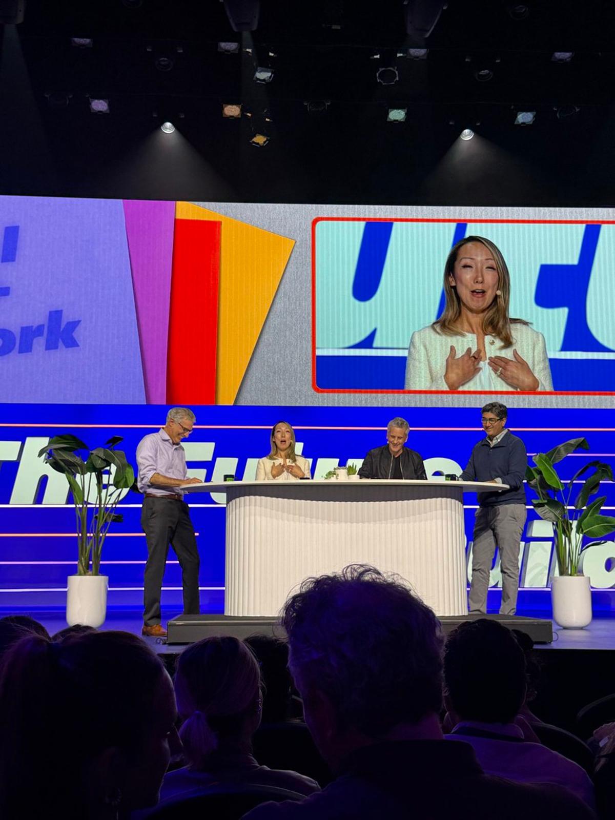 AI‑Driven Talent and Knowledge Red