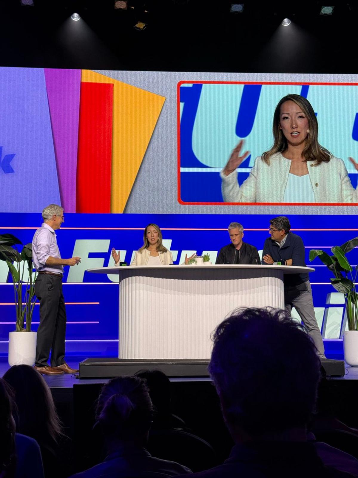 Future Workplaces Will Replace Org Charts with Task‑based Work Charts