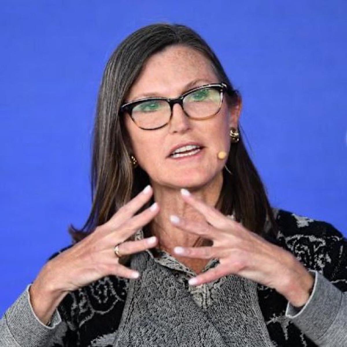 ARK Invests $162.85M in Bitcoin