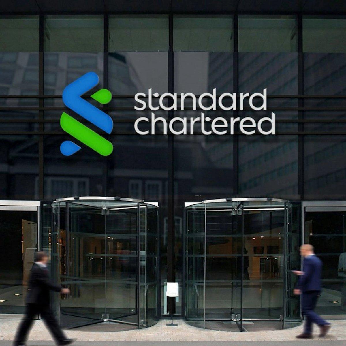 Bitcoin May Briefly Slip Below $100K, Says Standard Chartered