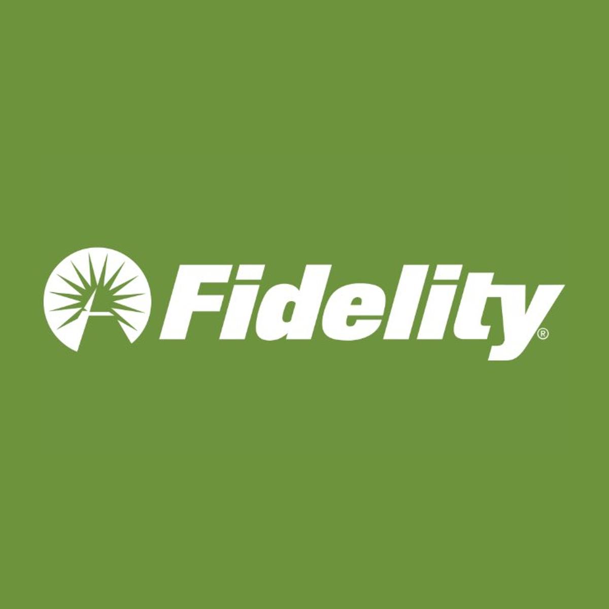 Fidelity Invests $132.7M in Bitcoin, Whales Follow