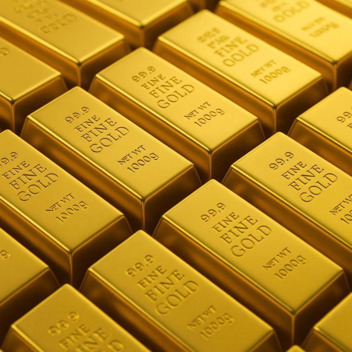 Bitcoin's Potential Outpaces Gold's $10T Surge