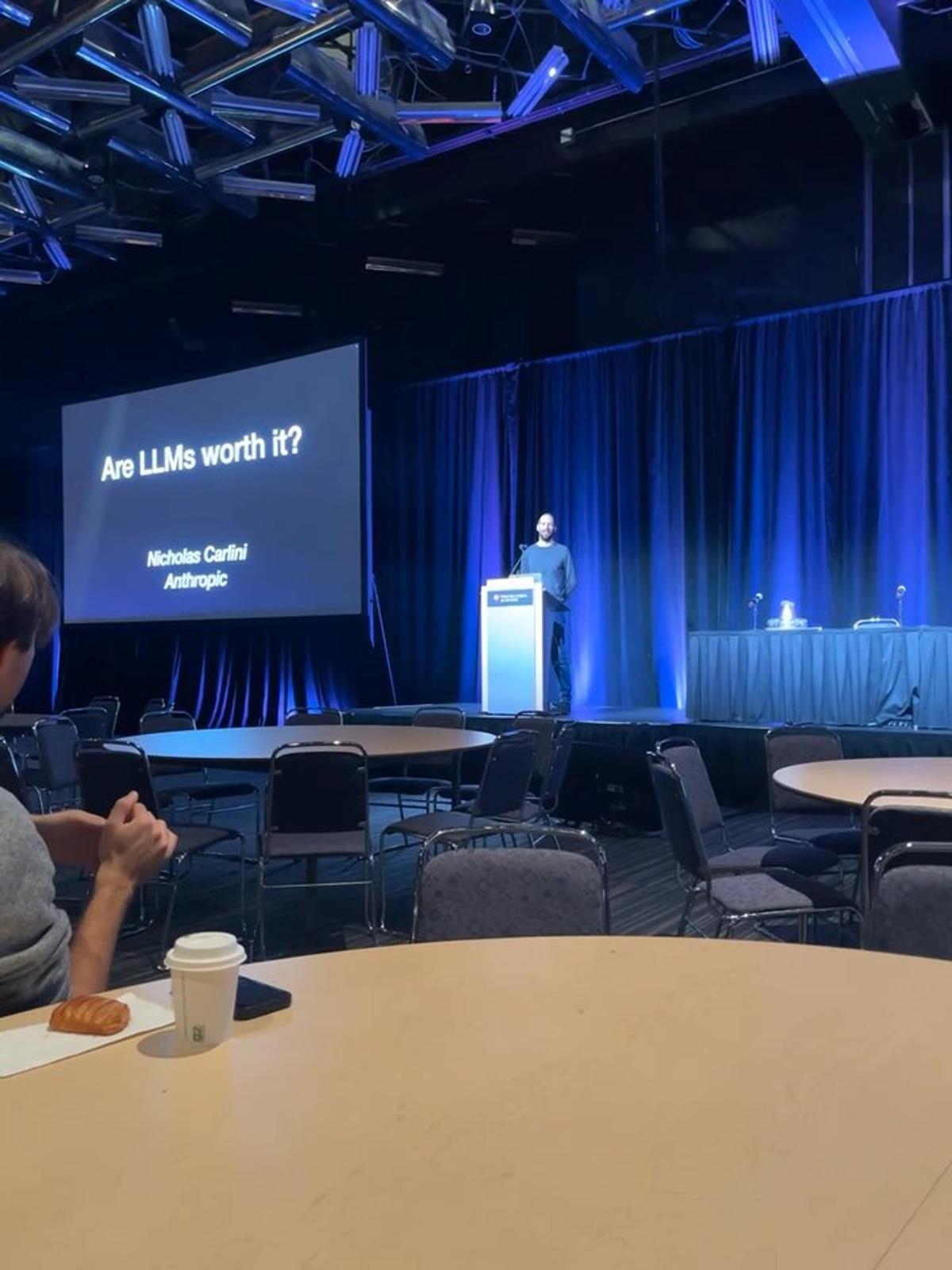 Thinking Less Can Outperform Chain‑of‑Thought Prompts