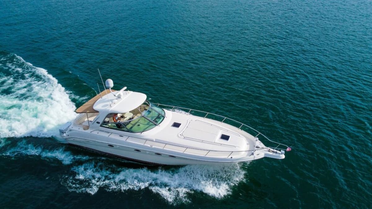 First 30 B2B SaaS Marketers Get VIP Boat Experience