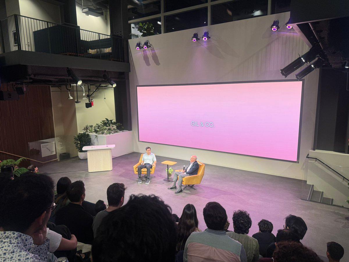 Kravis Shares Secrets on Talent, Deals, and Philanthropy