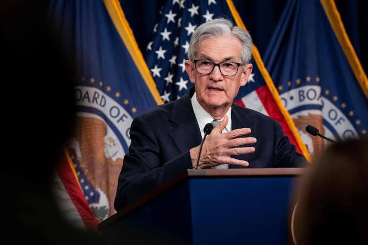 Bitcoin Climbs as QE Floods Markets with Liquidity