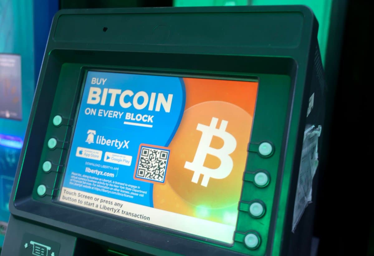 Bitcoin ATMs Cost Americans $333M in 2025 Fraud