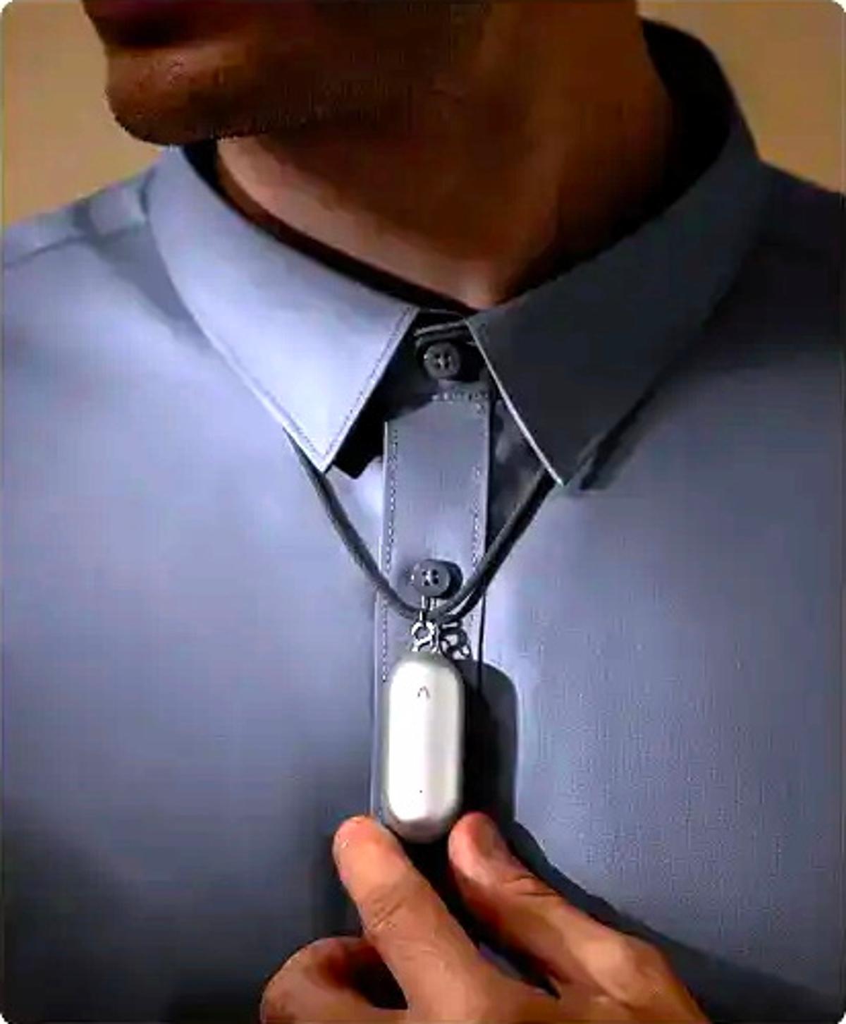 Plaud NotePin: Smart Wearable AI Boosts Meeting Notes