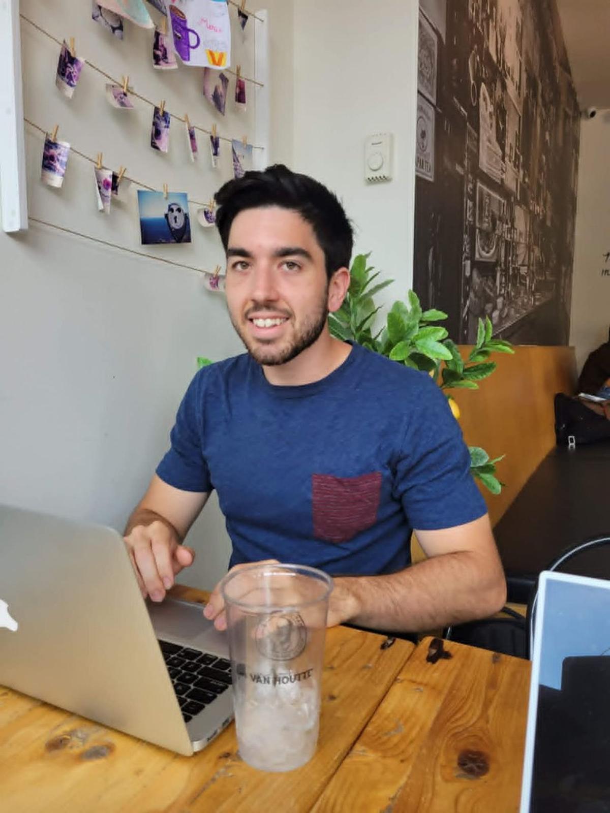 Teaching What You Learn Turns Struggle Into Mastery