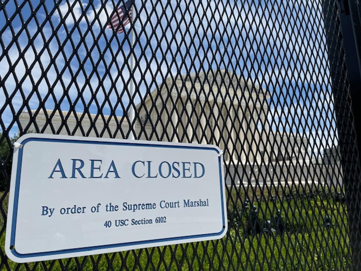 Lawyers Grade SCOTUS Tariffs Opinions; Plural