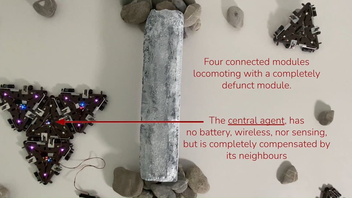 Mori3 Robots Keep Walking via Local Resource Sharing