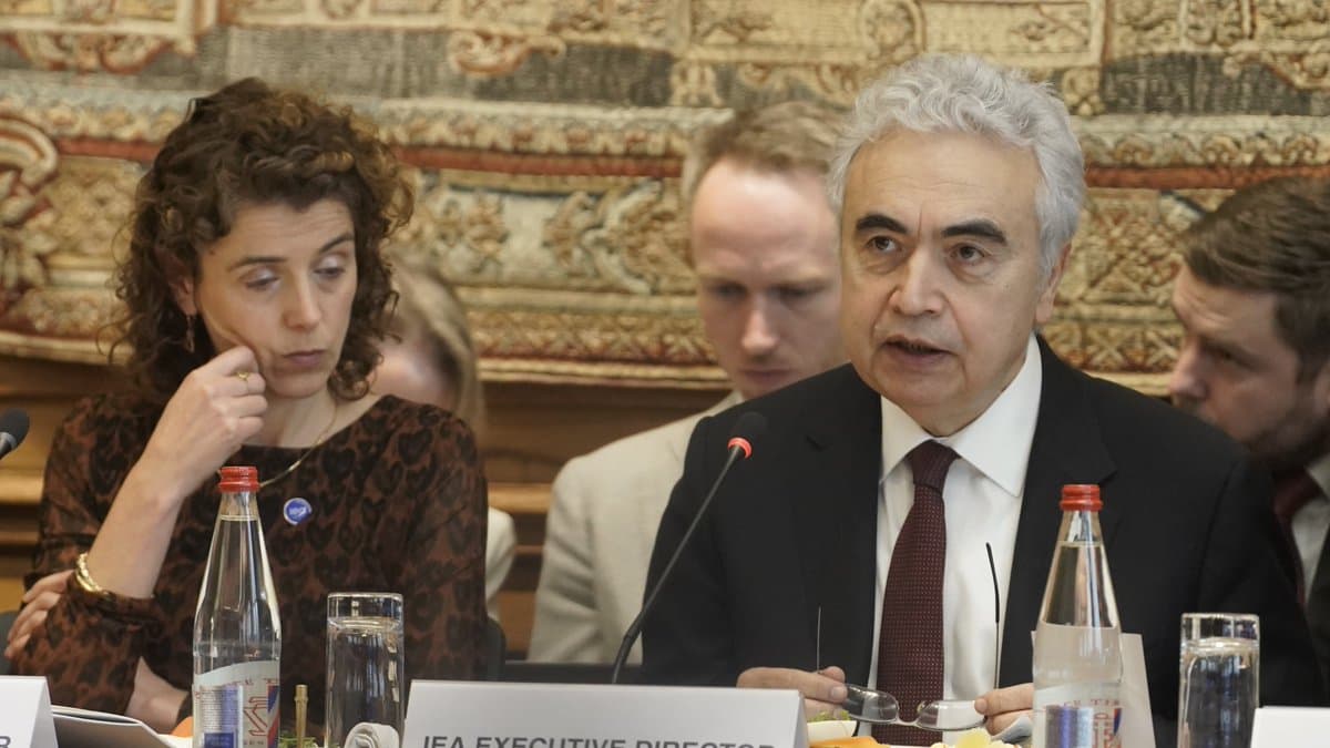 Leaders Chart Immediate and Future Solutions for Ukraine's Energy Security