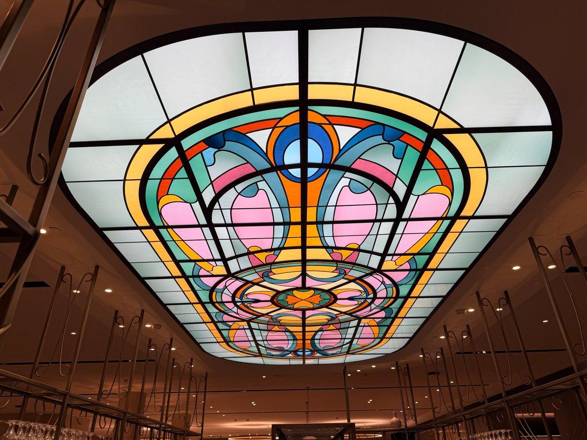 The View Lounge Meets International Travelers' Comfort Expectations