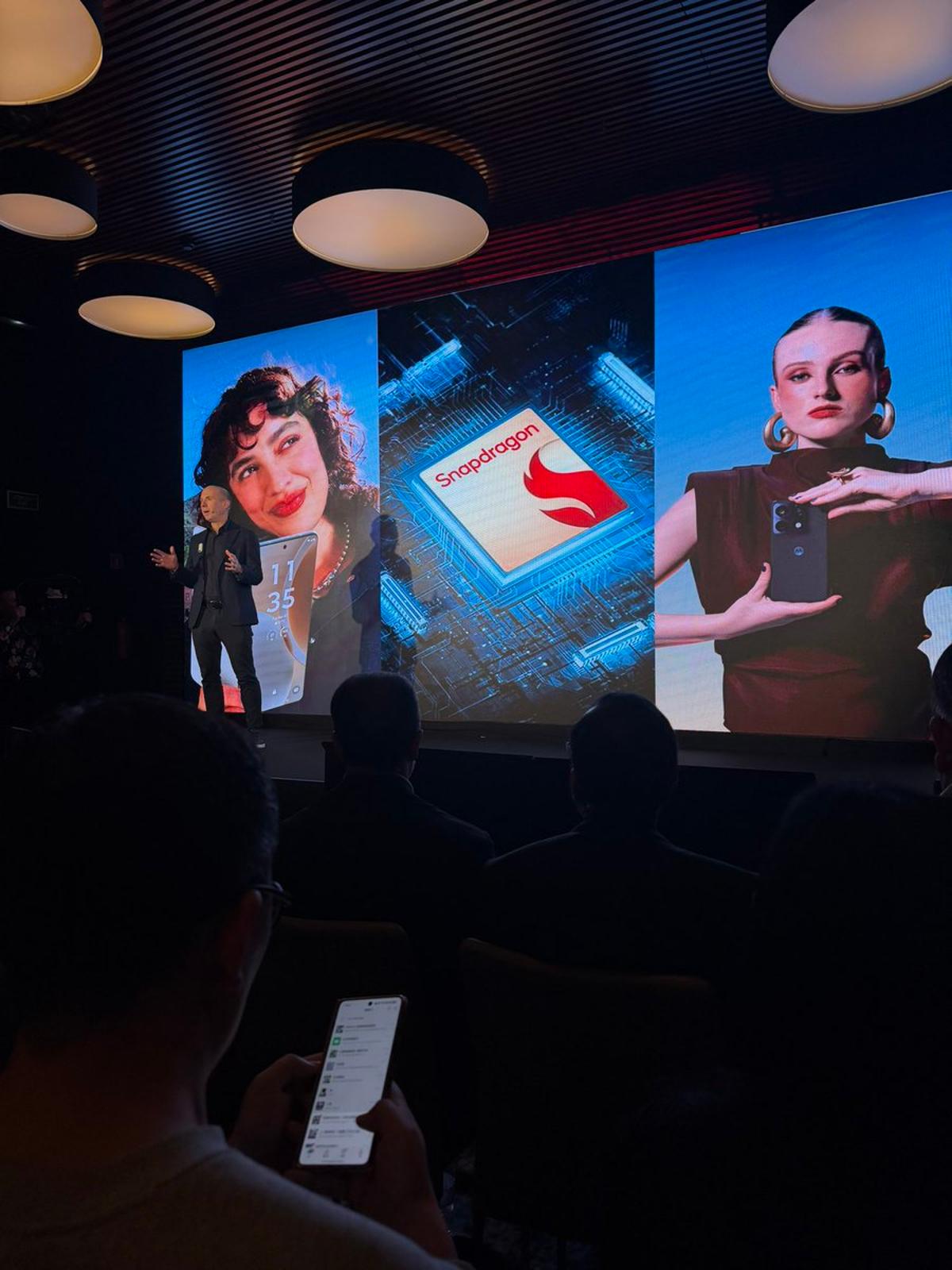 Qualcomm and Moto Unveil Project Maxwell AI Companion at CES