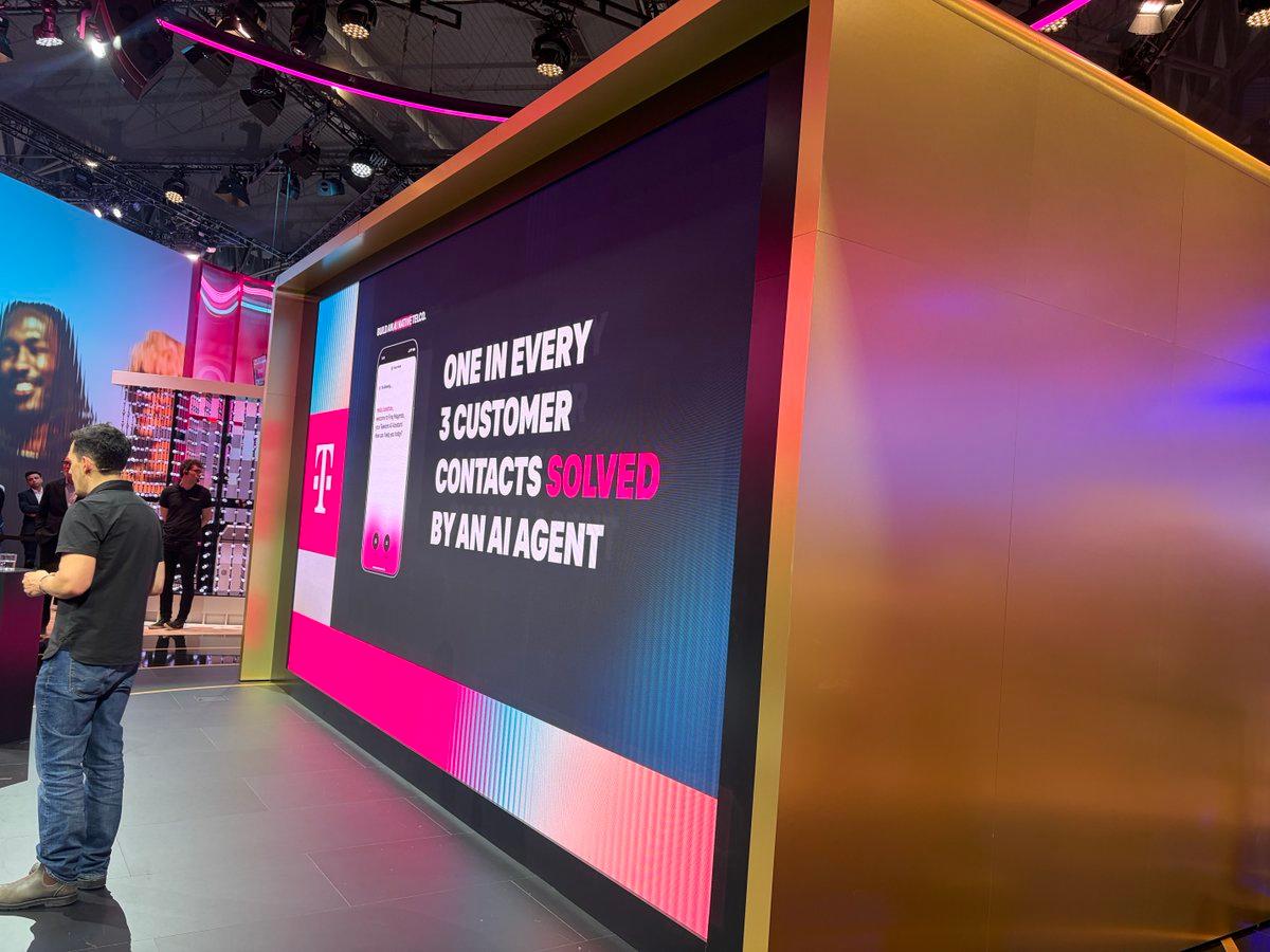 DT Shows Impressive AI Progress at MWC26, Future Growth Expected